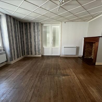 Maison 3 pièces 77420 €