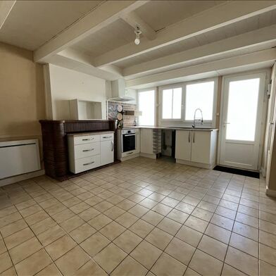 Maison 3 pièces 77420 €
