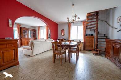 Maison 5 pièces 337920 €