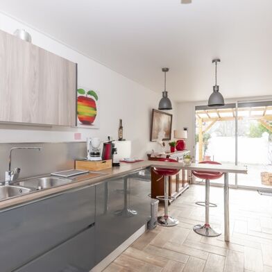 Maison 8 pièces 327500 €