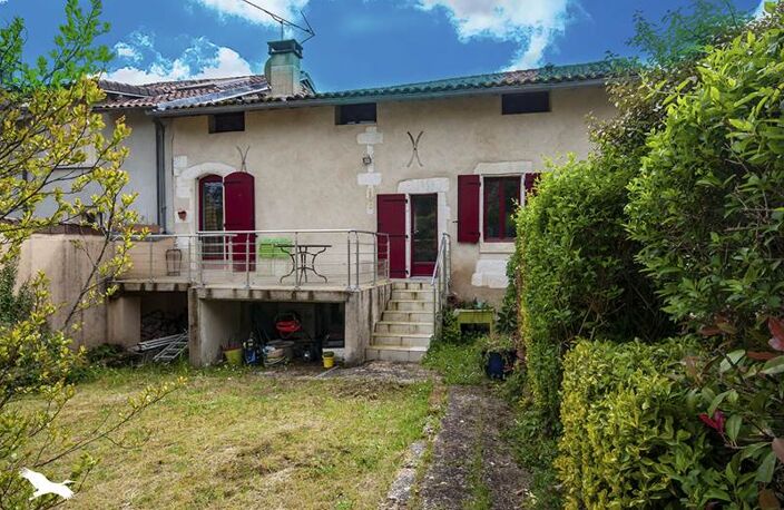 Maison de bourg de 6 pièces principales — photo 2