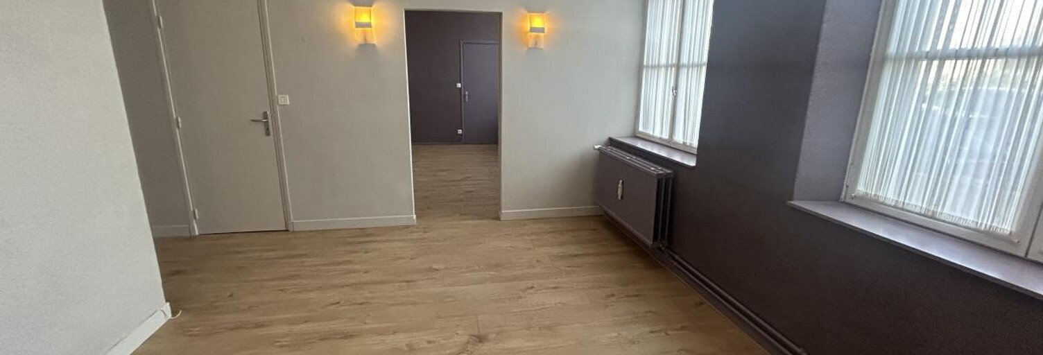 Commerce 3 Pièces 38 m² à louer à Cambrai (59400)