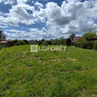 Terrain  94000 €
