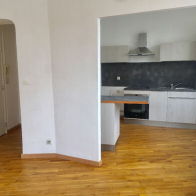 Appartement 3 pièces 515 €