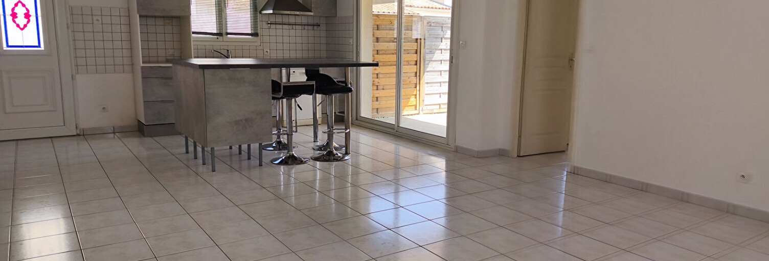 Maison 4 Pièces 80 m² à vendre à Croix-Chapeau (17220)