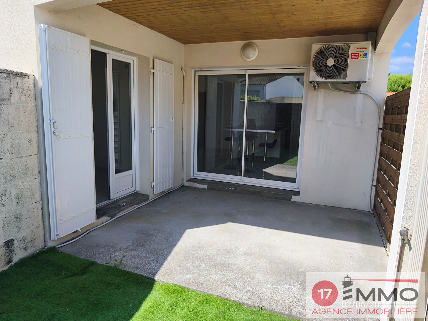 Villa / Maison  T4 à vendre Croix-Chapeau 17220
