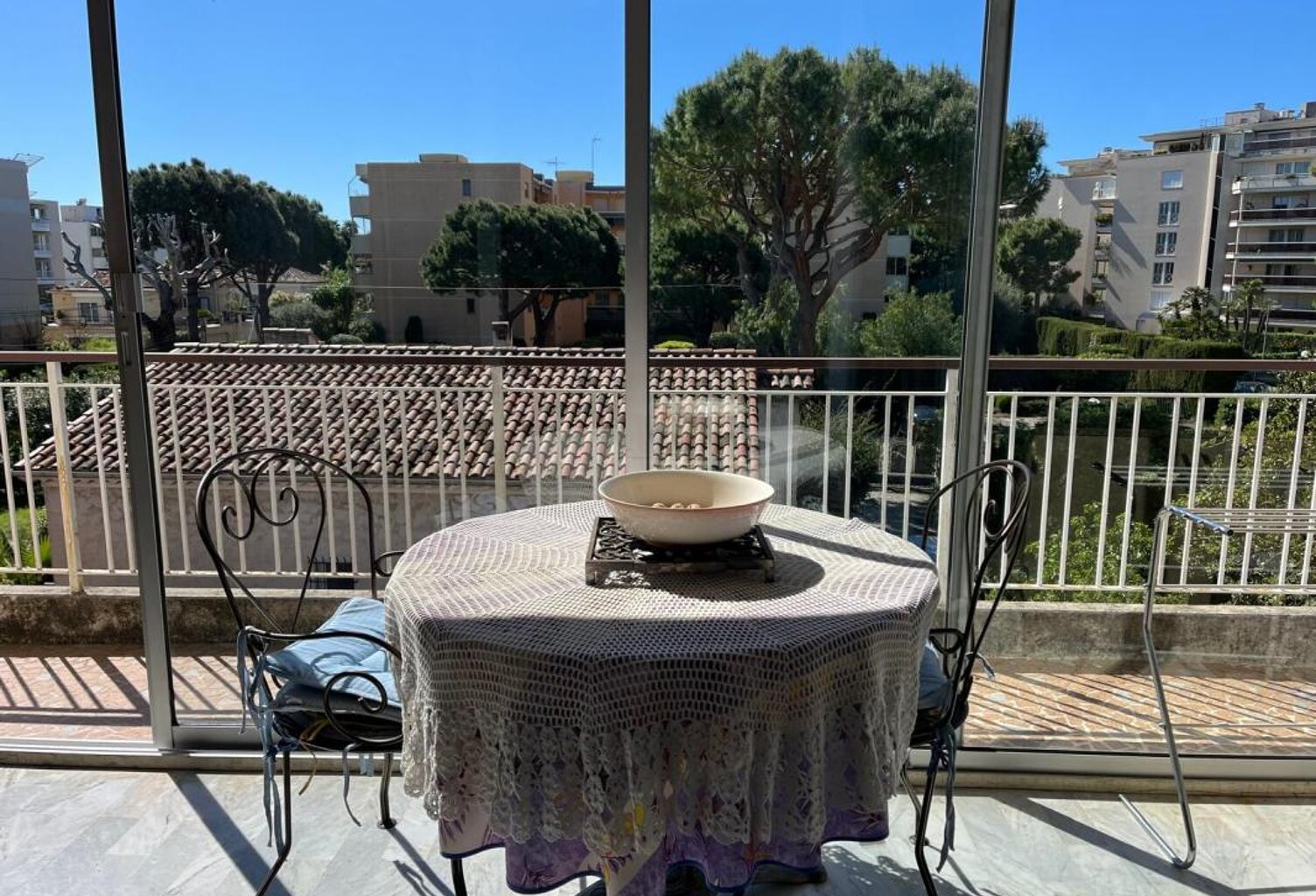 Appartement À Vendre — photo 1