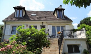 Maison 6 Pièces 117 m² à louer à Jouy-en-Josas (78350)