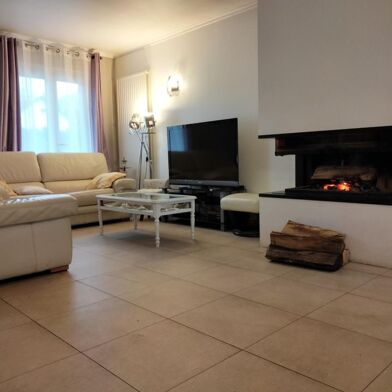 Appartement 1 pièces 550 €