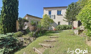 Maison 7 Pièces 196 m² à vendre à Chamalières (63400)