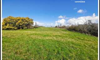 Terrain  2396 m² à vendre à Moissac (82200)