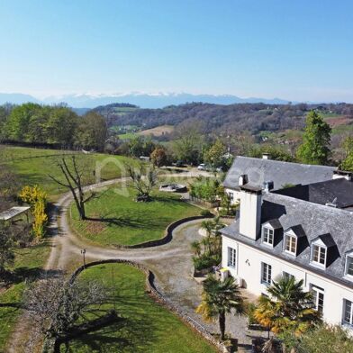 Maison 18 pièces 895000 €