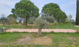 Maison 9 Pièces 303 m² à vendre à Saint-Martin-de-Crau (13310)