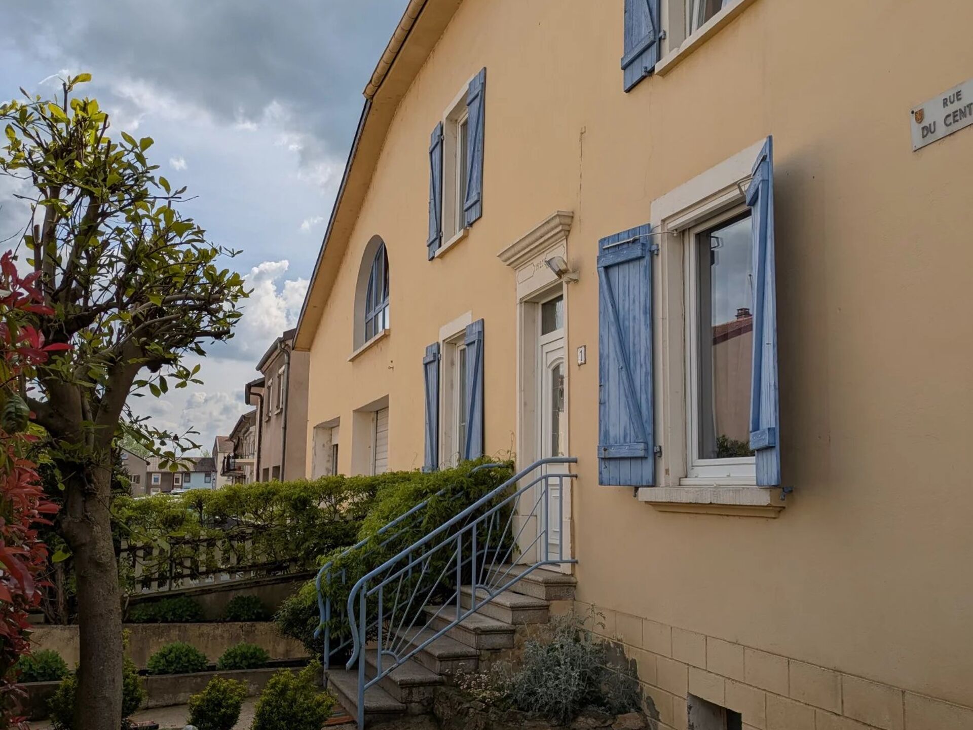 Maison 9 pièces 304 m² · à Florange · 304 m² · 329 000 €