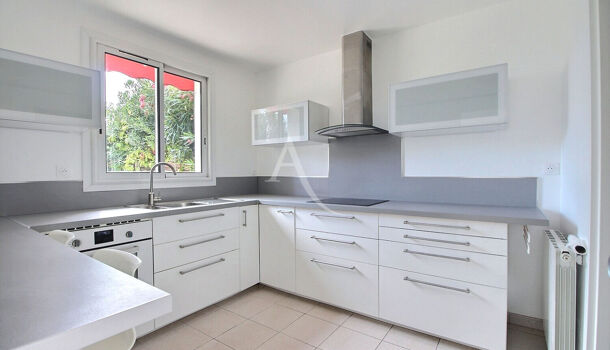 Villa / Maison 6 pièces  à vendre Valette-du-Var (La) 83160