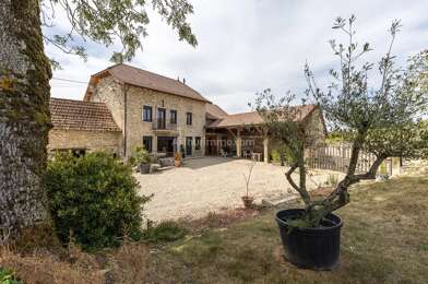 Maison 8 pièces 520000 €