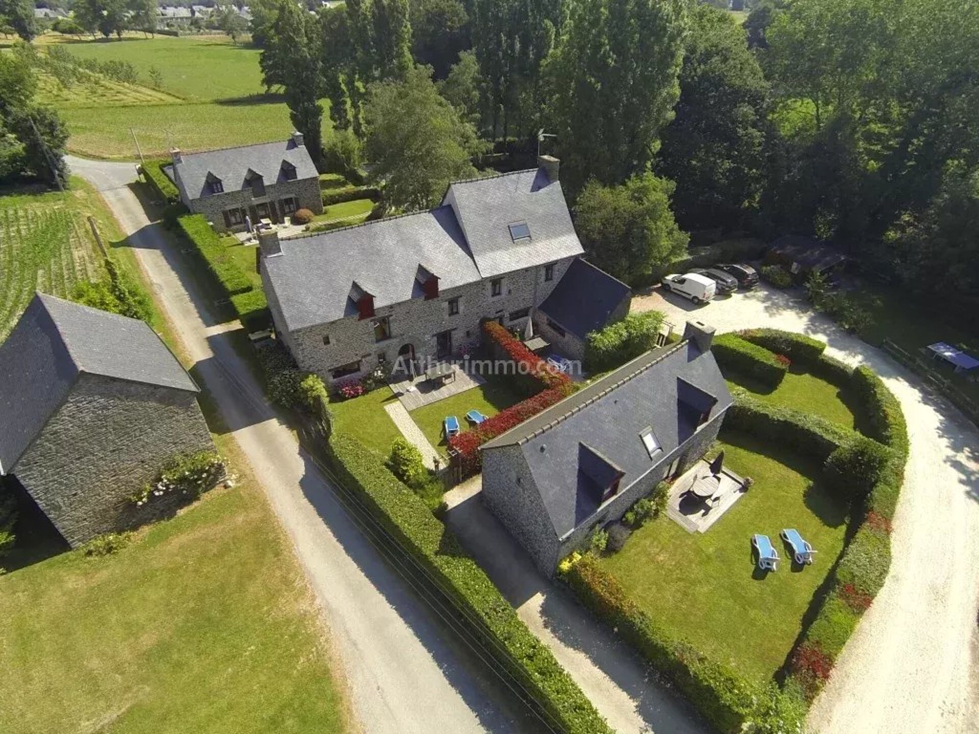 Maison 9 pièces 282 m² · à Dinan · 282 m² · 840 000 €