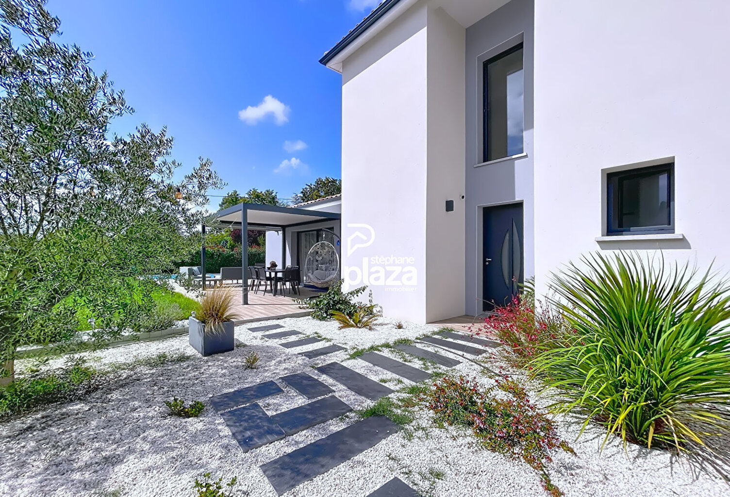 Exclusivité Plaza - Tournefeuille - Maison T6 de 160m2 sur 810m² de terrain avec Piscine et garage — photo 1