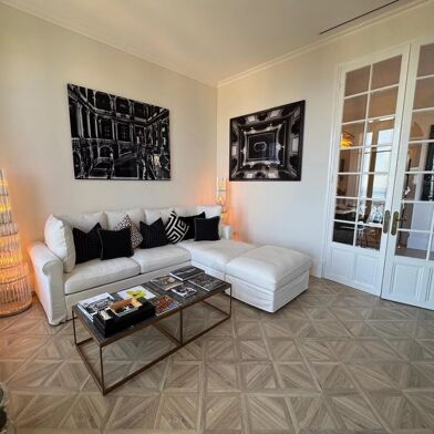 Appartement 2 pièces 4200 €