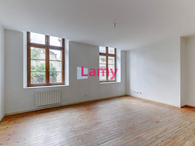 Appartement T3 avec cave et stationnement + ASCENS — photo du bien