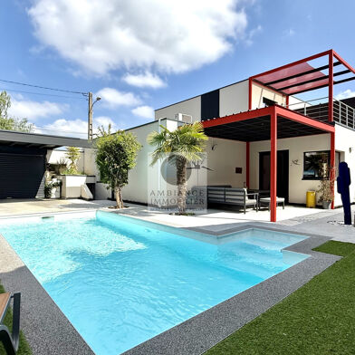 Maison 6 pièces 680000 €