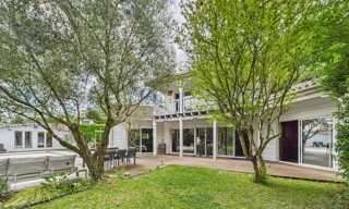 Maison 5 Pièces 210 m² à vendre à 33000 Bordeaux (33000)