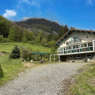 Maison 8 pièces 416000 €