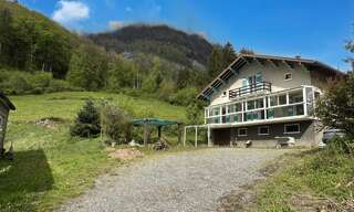 Maison 8 Pièces 170 m² à vendre à Magland (74300)