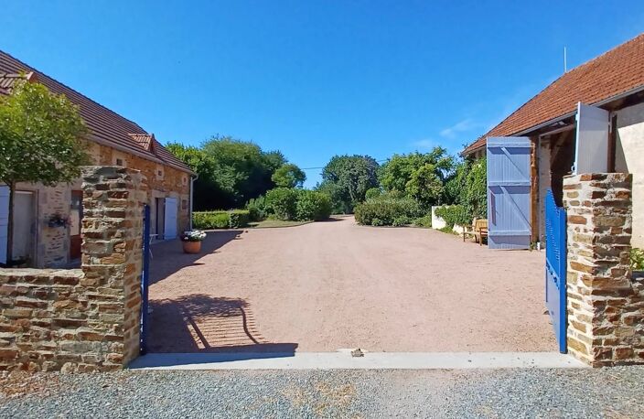 À vendre : maison de charme avec gîte – Creuse — photo 5