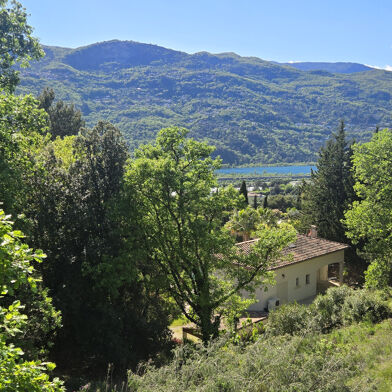Terrain  195000 €
