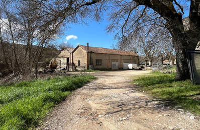 HANGAR ? 95 m² — photo du bien
