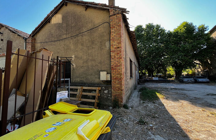 HANGAR ? 95 m² — photo 2