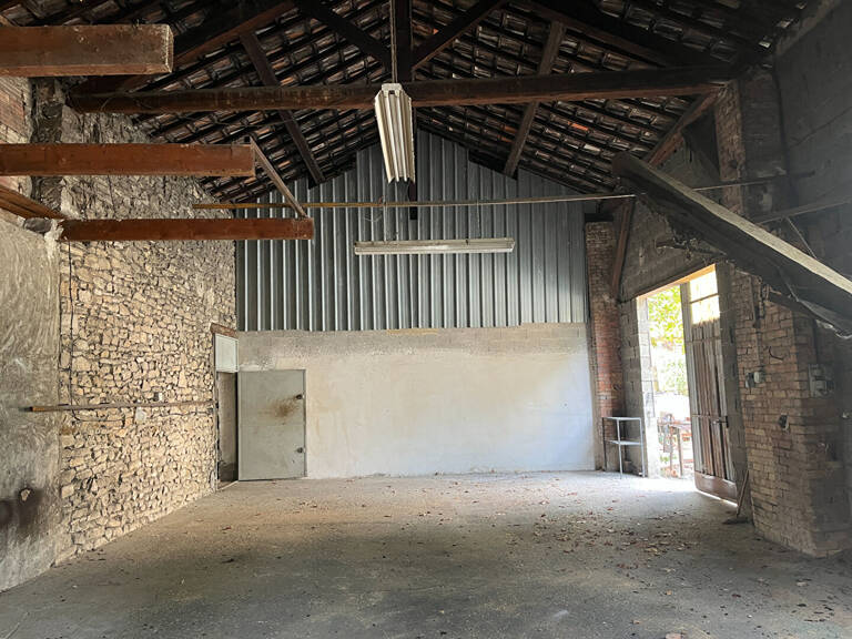 HANGAR ? 95 m² — photo 1
