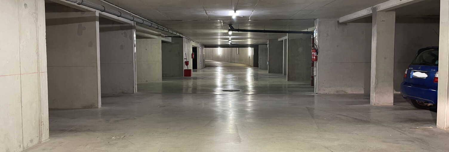 Garage  14 m² à vendre à Aix-en-Provence (13090)