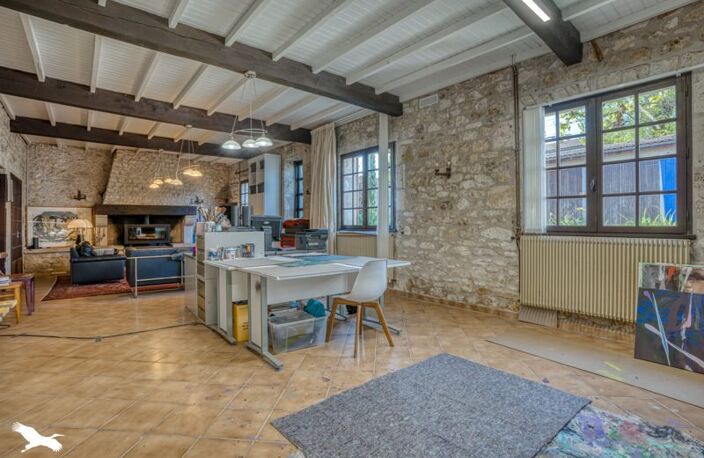 Maison en pierre de 9 pièces principales — photo 2