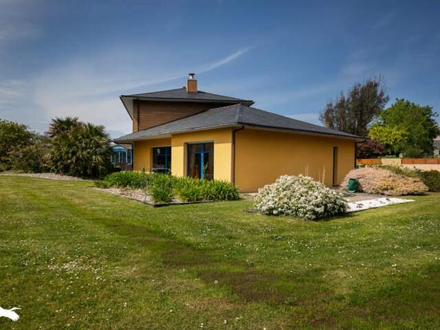 Contemporaine de 7 pièces principales — photo du bien