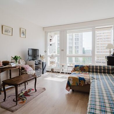 Appartement 3 pièces 169087 €