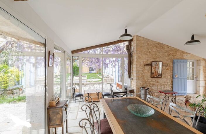 Maison en pierre de 6 pièces principales — photo 3