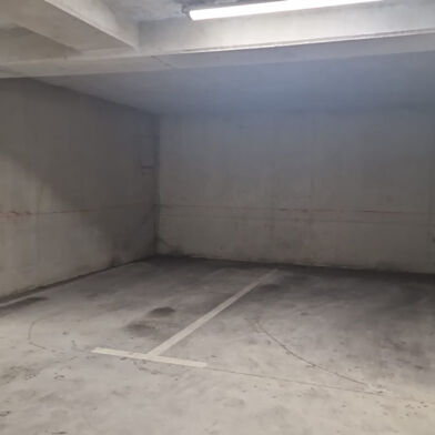 Garage  100 €