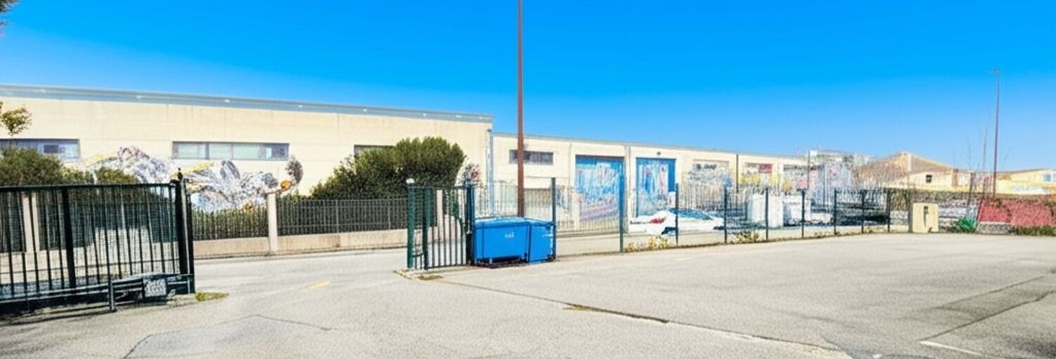 Bureau  267 m² à louer à Avignon (84000)