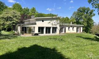 Maison 8 Pièces 245 m² à vendre à Julienne (16200)