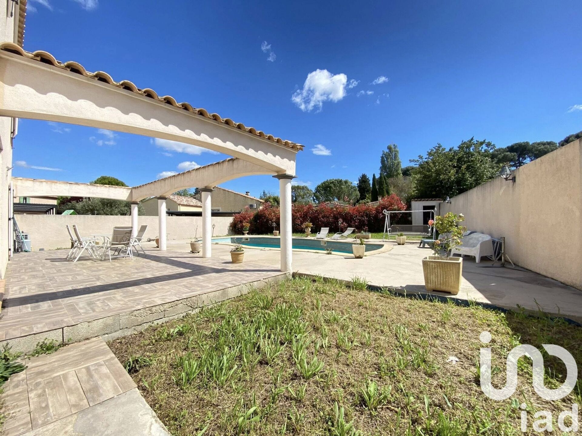 Vente Maison/villa 8 pièces - Photo 2