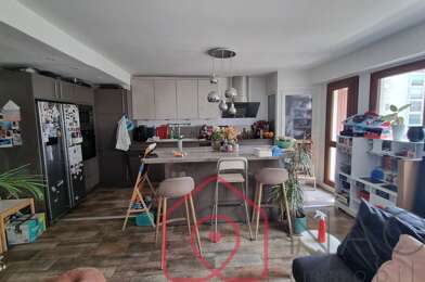 Appartement 4 pièces 270000 €
