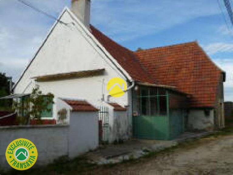 MAISON ET DEPENDANCES A AMENAGER — photo 1