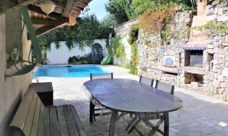 Maison 8 Pièces 205 m² à vendre à Mougins (06250)