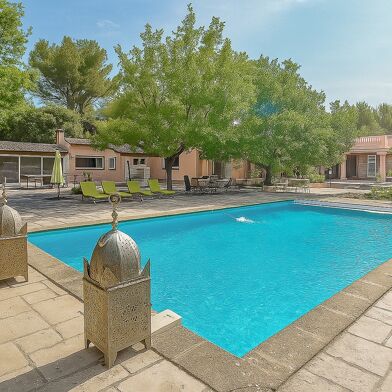 Maison 14 pièces 2200000 €