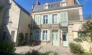Maison 10 Pièces 325 m² à vendre à Argenton-sur-Creuse (36200)