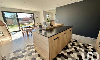 Maison 5 Pièces 126 m² à vendre à Ucel (07200)