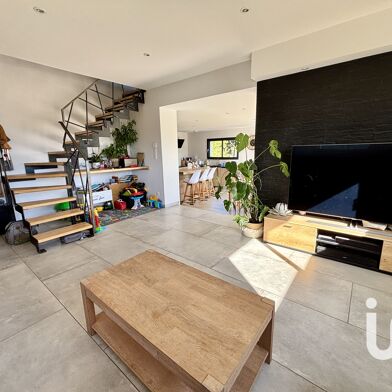 Maison 5 pièces 375000 €