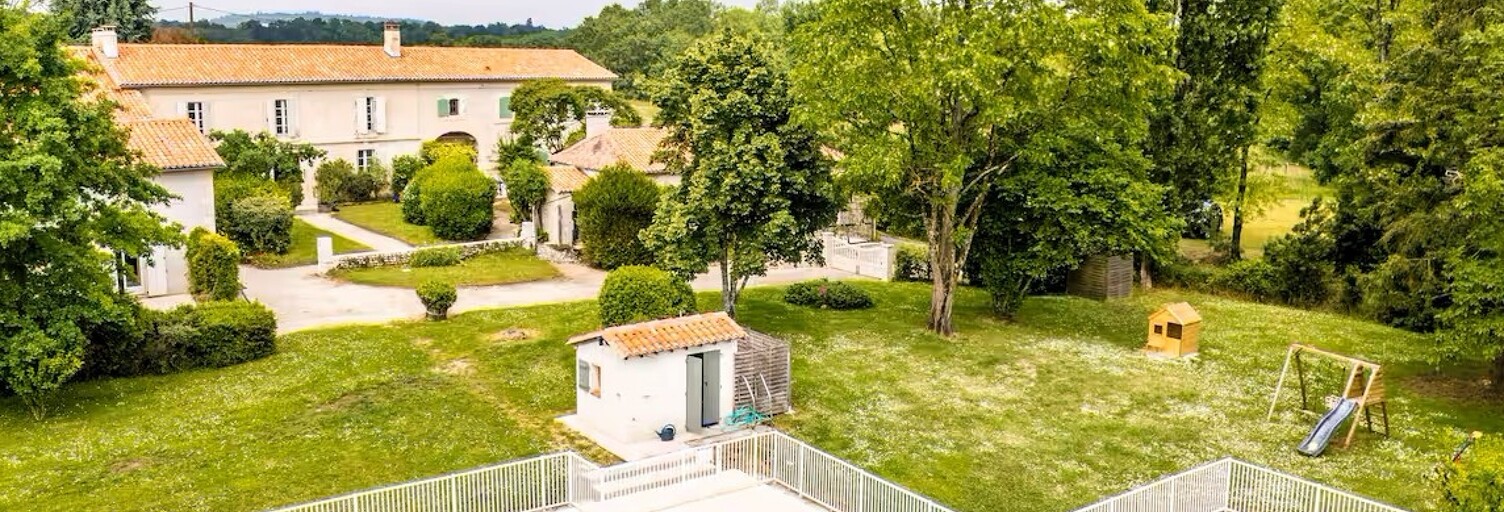 Maison 28 Pièces 680 m² à vendre à Ronsenac (16320)